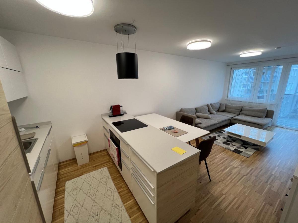 - Favoriten * Wiedeń